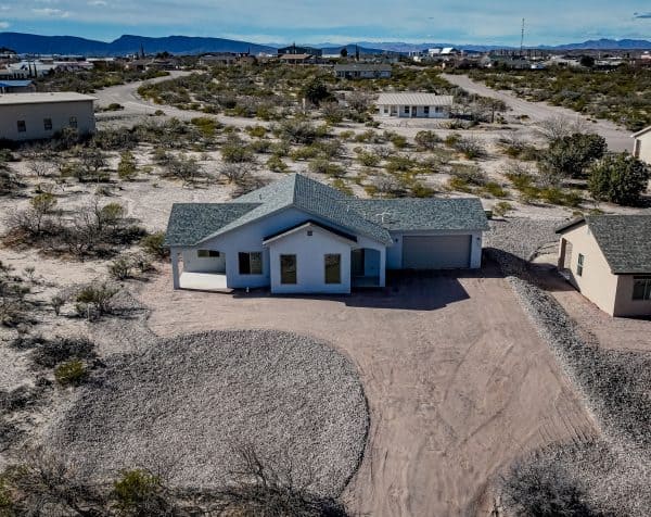 208 Skyline Dr