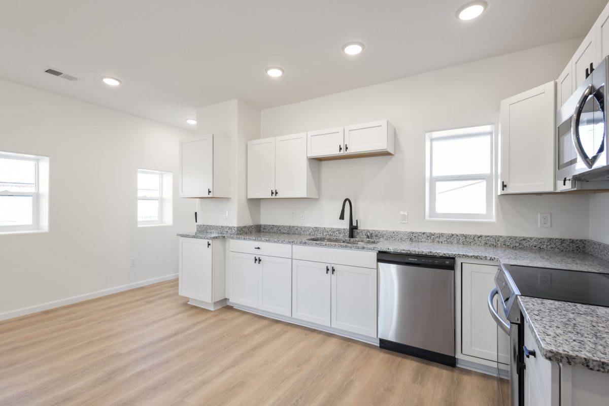 915 Poplar st