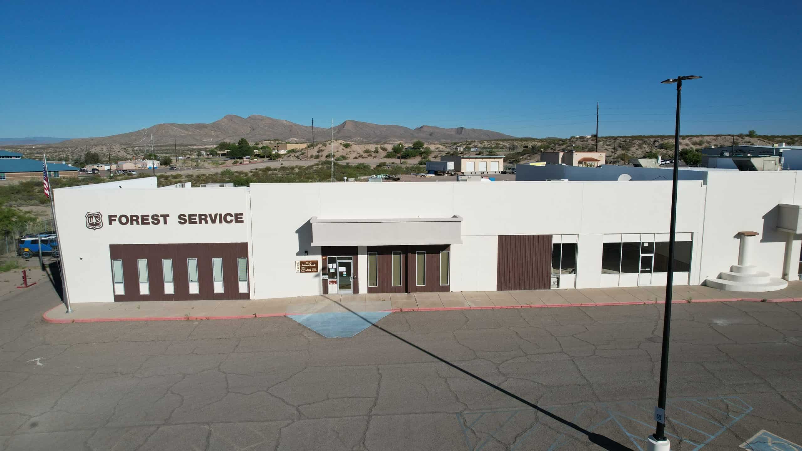 Lakeway Shopping Center