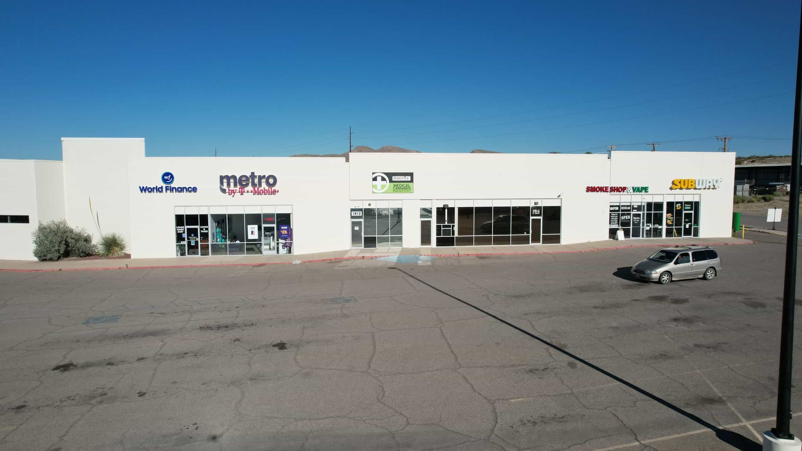 Lakeway Shopping Center