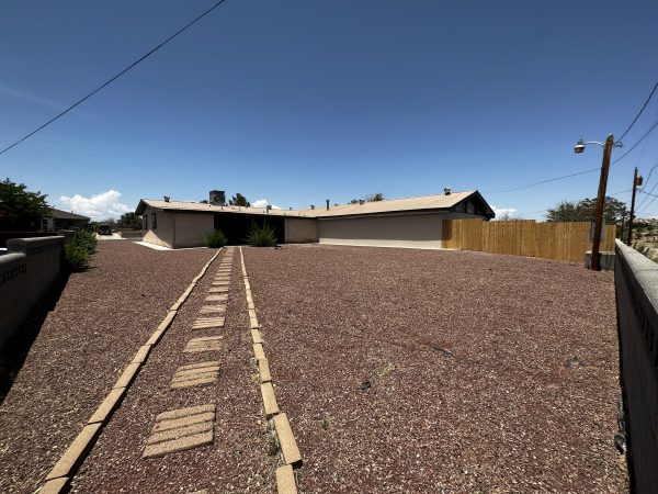 919 N Foch