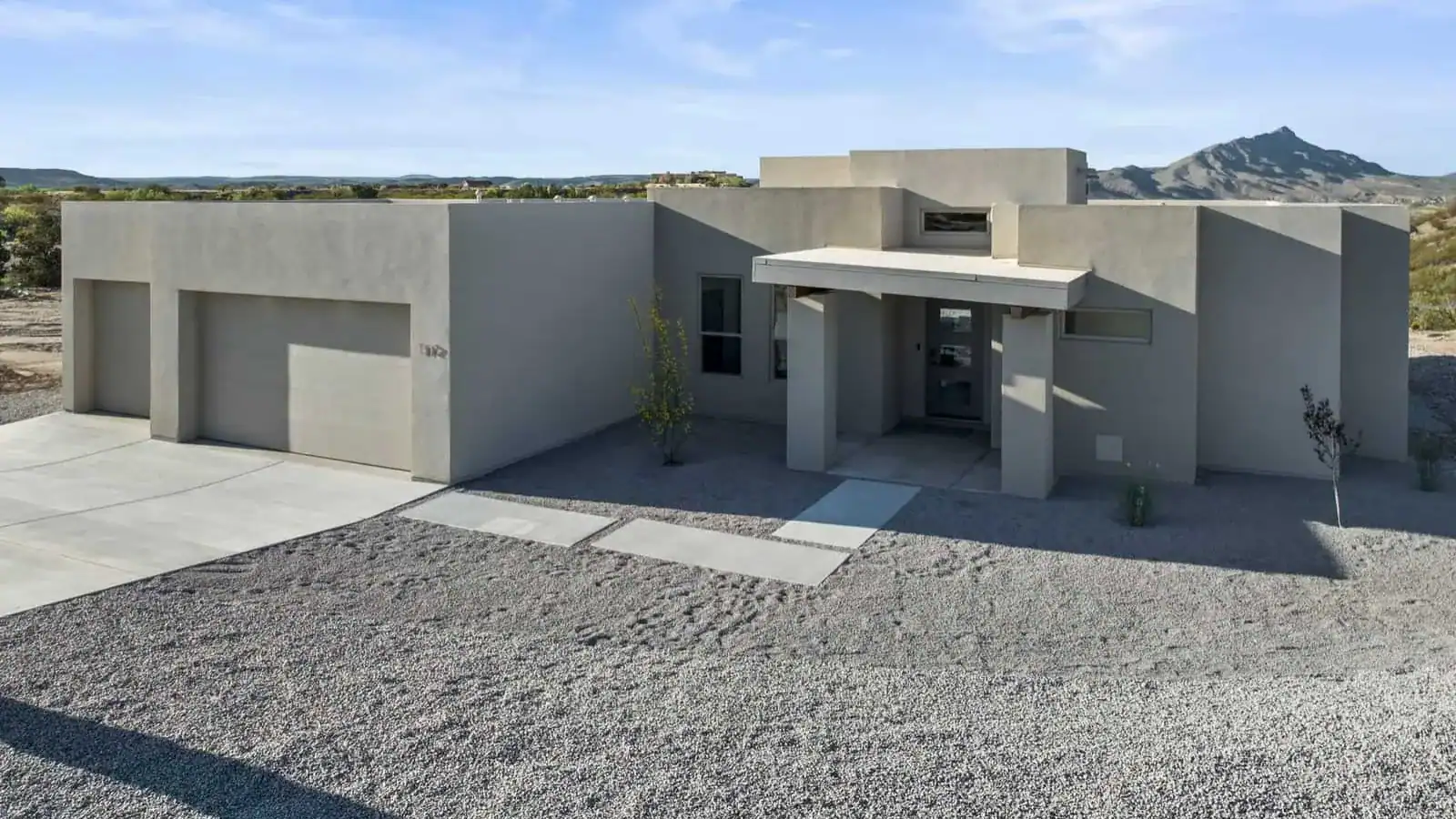 desert rose suites model home
